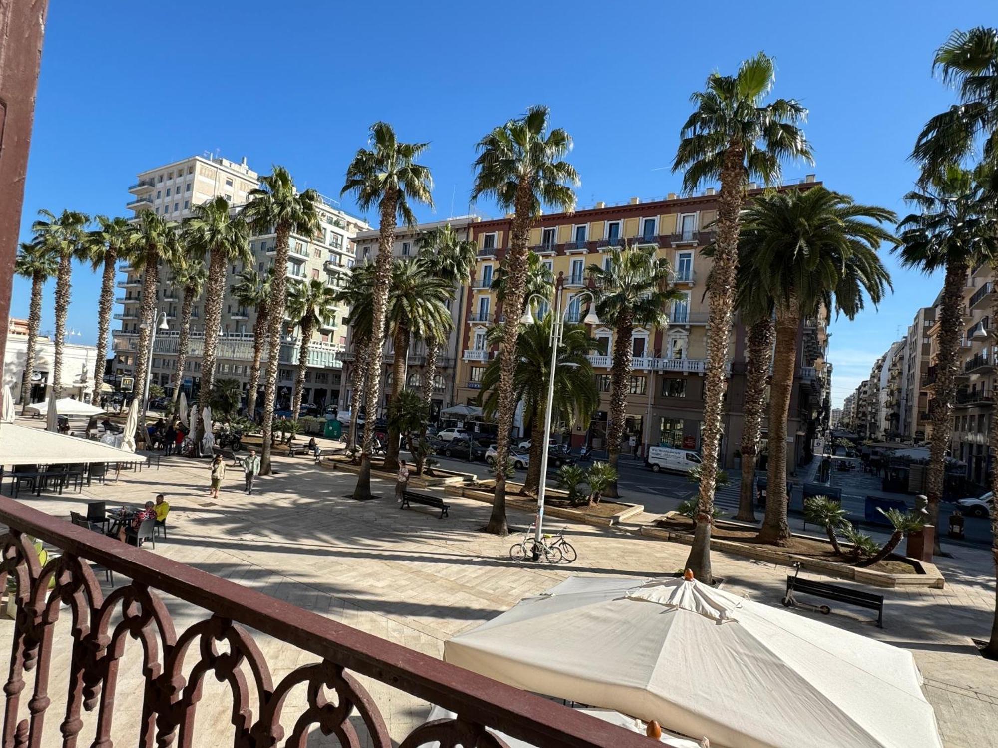 Palm Central House Bari Esterno foto