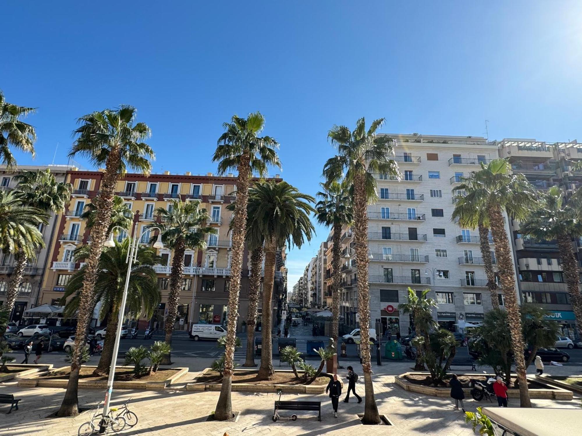 Palm Central House Bari Esterno foto